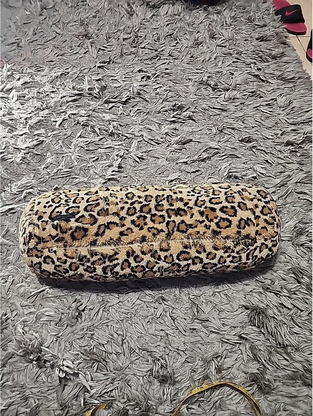 pillows for neck pain Megaschoni Home  Leopardo